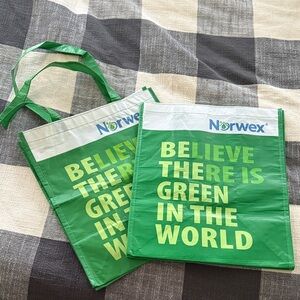 Norwex Reusable Green Tote Bag (2)